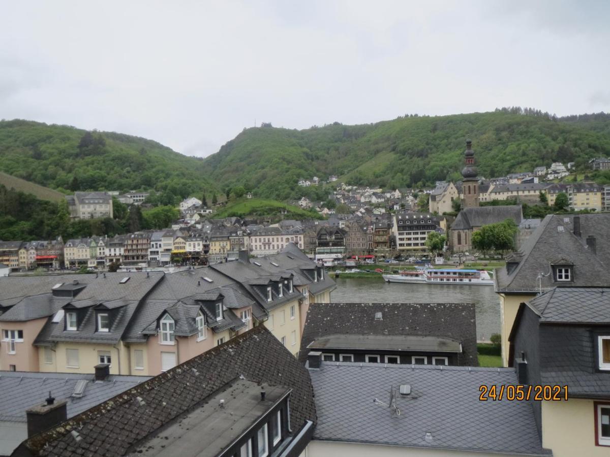 Hotel Und Gaestehaus Gute Quelle Cochem Dış mekan fotoğraf
